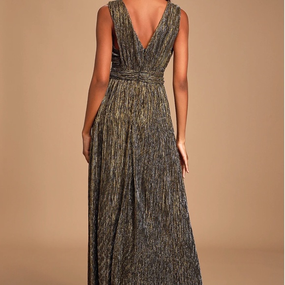 GREAT HOLIDAY DRESS!!  Lulu's Shimmering Gold and Black V-Neck Dress - Picture 3 of 10